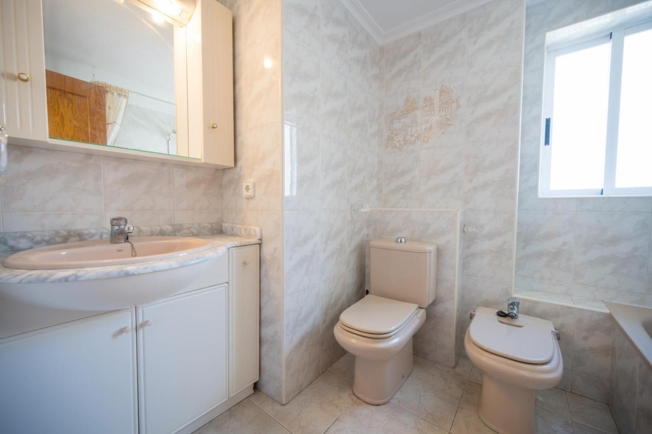 Beautiful 2 Bedroom In Parque Loix 3 Minutes Walk To The Beach Benidorm Ngoại thất bức ảnh
