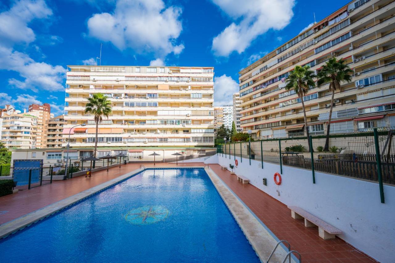 Beautiful 2 Bedroom In Parque Loix 3 Minutes Walk To The Beach Benidorm Ngoại thất bức ảnh